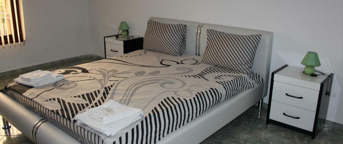 Hotel White House Kŭrdzhali 외부 사진